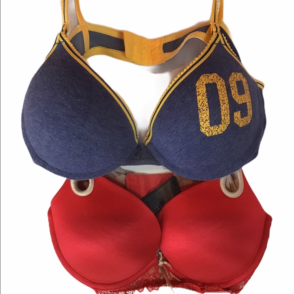 2 Bras Elle MacPherson  Red 34B No Boundaries 34A